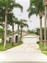 3111 Cranes Cove Loop in Kissimmee, FL - Building Photo