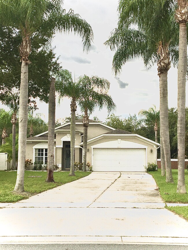 property at 3111 Cranes Cove Loop