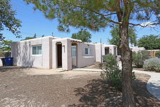 3505-3509 Vail Ave SE in Albuquerque, NM - Building Photo - Building Photo