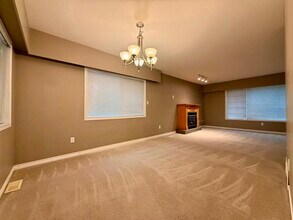 650 Roderick Ave in Coquitlam, BC - Building Photo - Building Photo