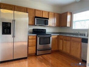 4073 Trisha Trail in Midlothian, VA - Building Photo - Building Photo