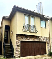 6353 Richmond Ave. in Houston, TX - Building Photo