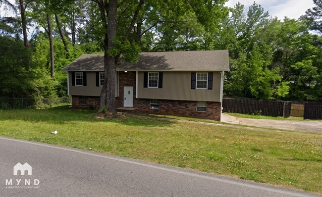 property at 600 20th Ct NE