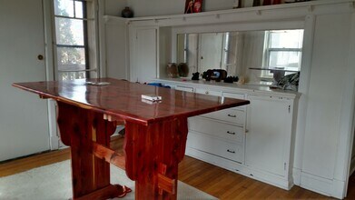 The Belleview Apartments in Milwaukee, WI - Building Photo - Interior Photo