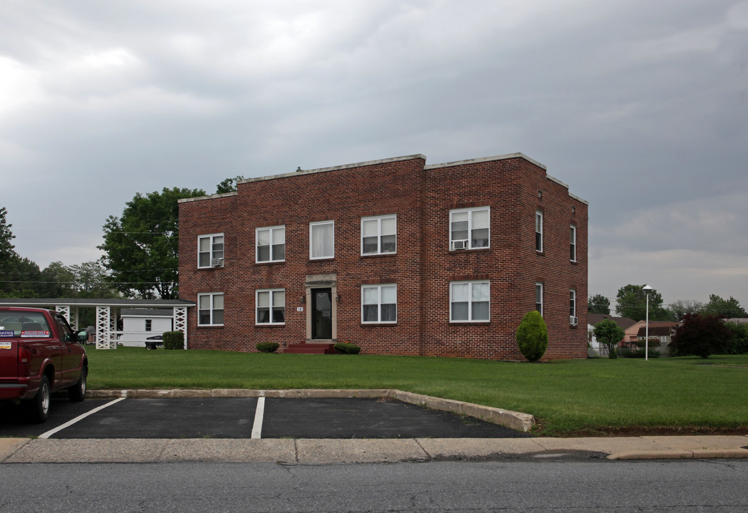 18-20 Apples Church Rd in Thurmont, MD - Building Photo