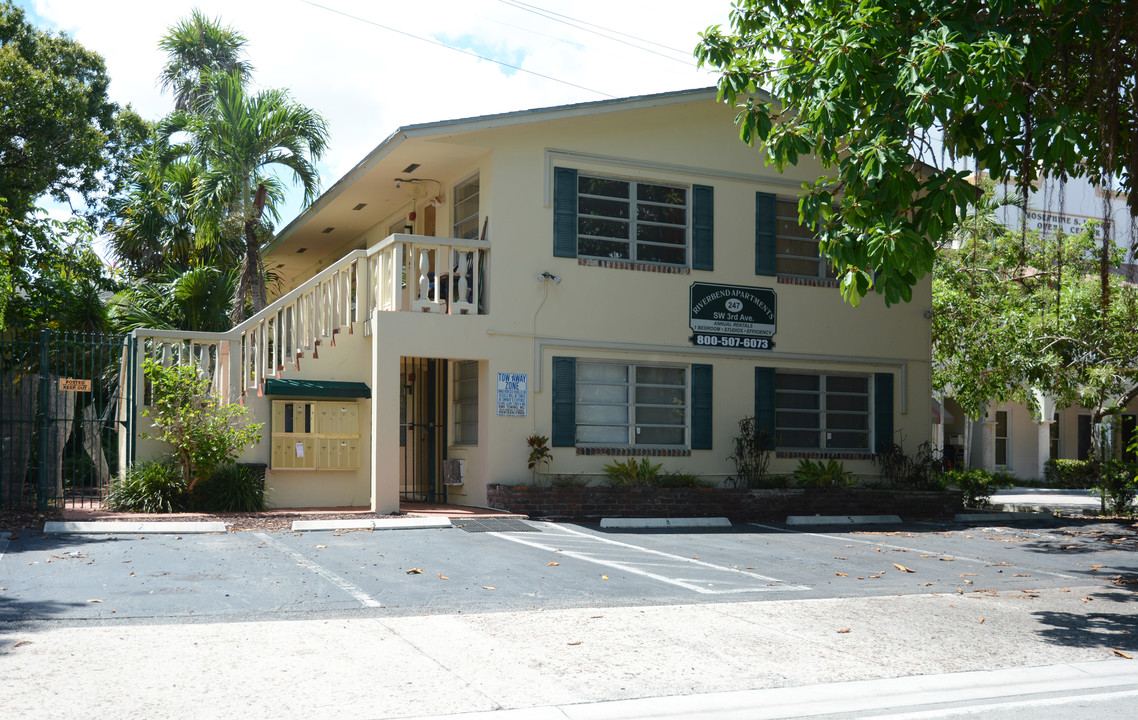 River Bend Apartments in Fort Lauderdale, FL - Building Photo