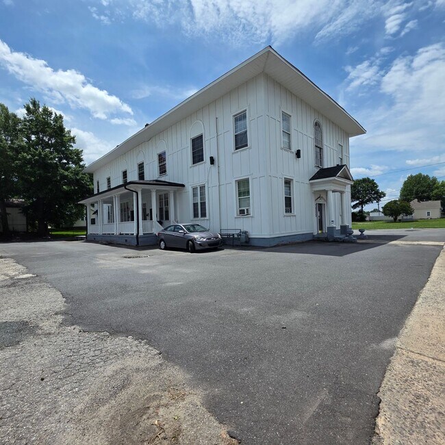1-bedroom 1-bath In Gastonia