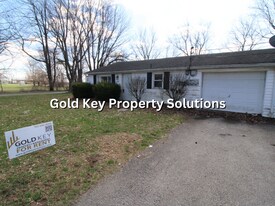 9801 S Rinker St in Muncie, IN - Building Photo