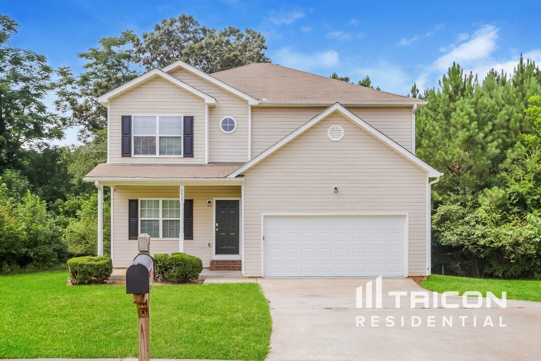 2635 Brookgate Crossing in Ellenwood, GA - Building Photo