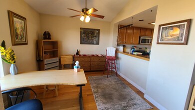 11542 Alkaid Dr in San Diego, CA - Building Photo - Building Photo