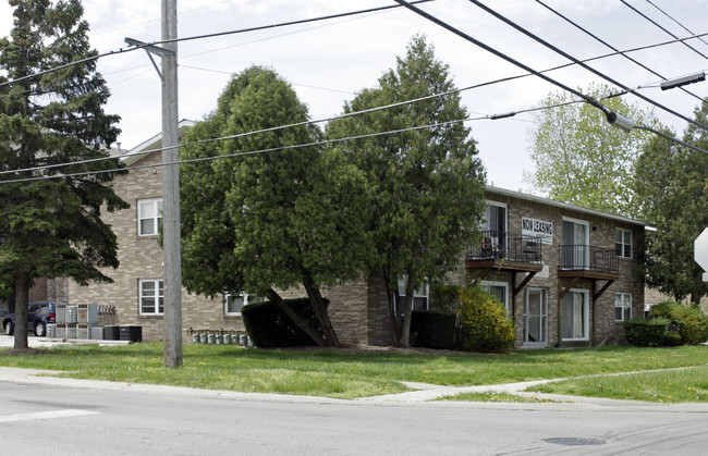 Buff Apartments in Bowling Green, OH - Building Photo - Building Photo