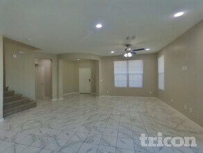 3360 W Hayduk Rd in Phoenix, AZ - Building Photo - Building Photo