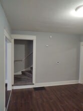 201-203 E Locust St in Davenport, IA - Building Photo - Building Photo