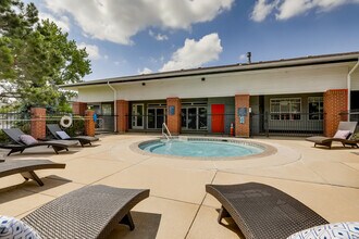 Copper Ridge in Louisville, CO - Foto de edificio - Building Photo