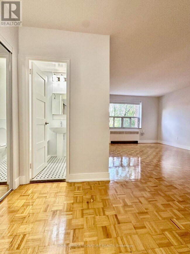 property at 1291 Bayview Ave
