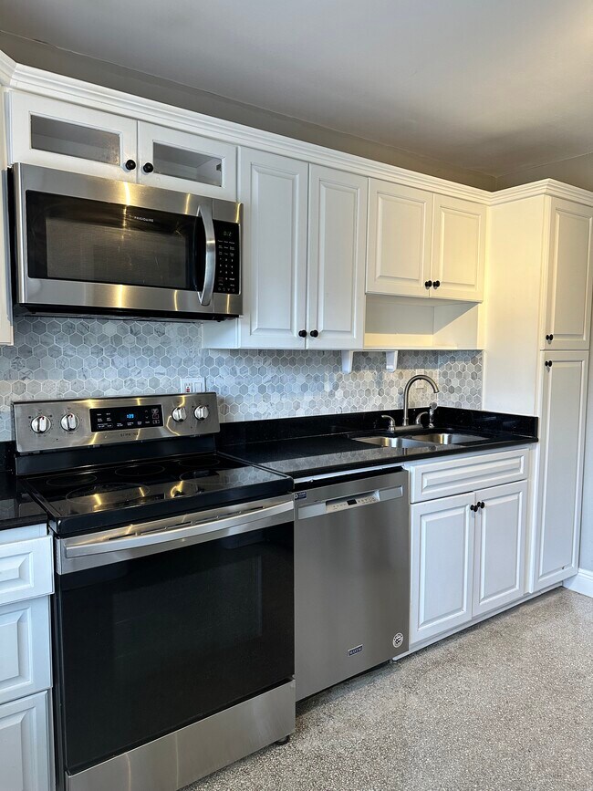 259 Bloomfield Dr in West Palm Beach, FL - Building Photo - Building Photo