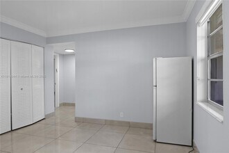 4100 N 58th Ave in Hollywood, FL - Building Photo - Building Photo