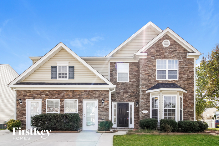 3702 Single Leaf Cir in High Point, NC - Foto de edificio