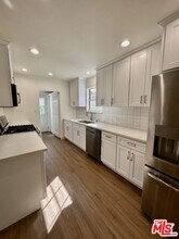 12520 Stanwood Pl in Los Angeles, CA - Building Photo - Building Photo