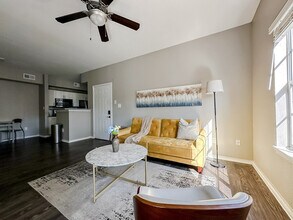 6225 Saratoga Blvd in Corpus Christi, TX - Building Photo - Building Photo