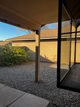 12841 S 50th Way in Phoenix, AZ - Foto de edificio - Building Photo