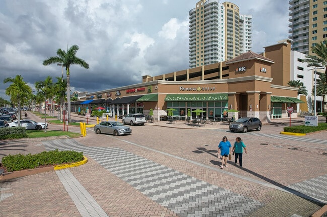 Apartments for rent in Hallandale Beach, FL