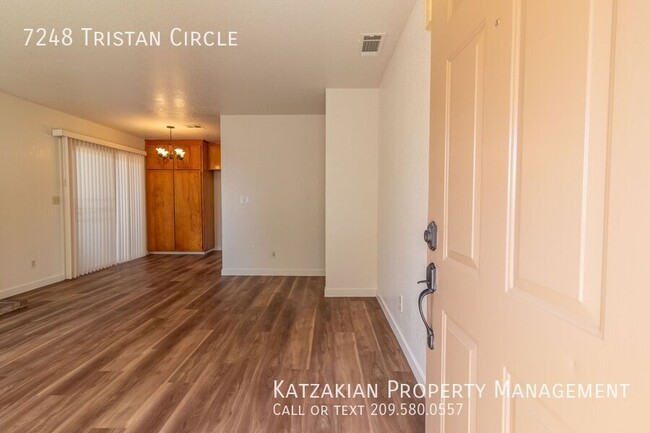 7248 Tristan Cir in Stockton, CA - Building Photo - Building Photo