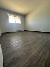 4545 Veterans Way in Chetwynd, BC - Building Photo - Building Photo