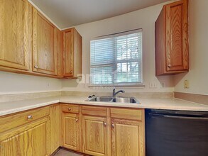 2436 Carmathen Rd in Charlotte, NC - Building Photo - Building Photo