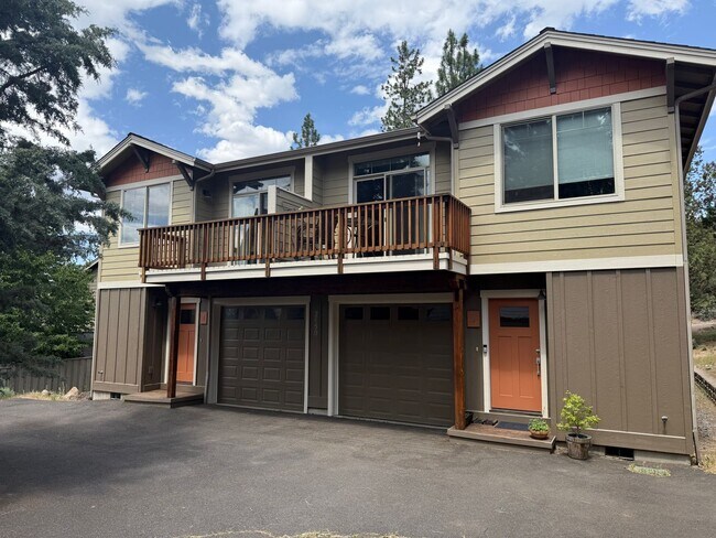 property at 2650 NW Fawn Run Ln
