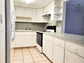 311 SW 110th Ave in Miami, FL - Building Photo - Building Photo