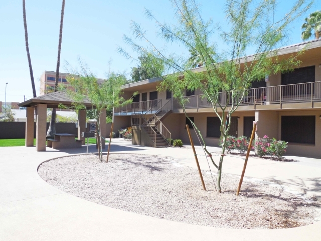 Beverly Palms in Phoenix, AZ - Foto de edificio - Building Photo