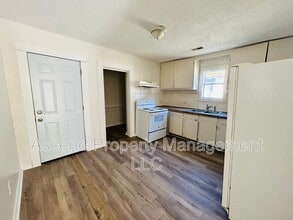 2103 Taylor St in Chattanooga, TN - Building Photo - Building Photo