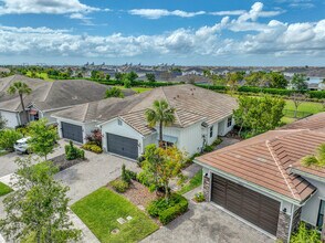 19515 Weathervane Way in Westlake, FL - Building Photo - Building Photo