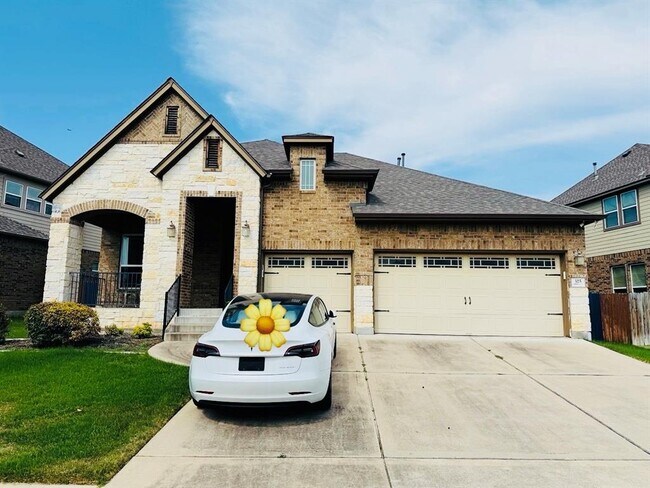 property at 325 Navigator Dr
