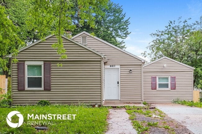 property at 4411 N Charlotte St