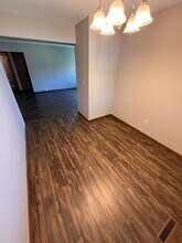 4138-4140 S Miranda Ct in Springfield, MO - Building Photo - Building Photo