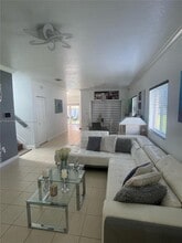 3102 NE 3rd Dr in Homestead, FL - Building Photo - Building Photo