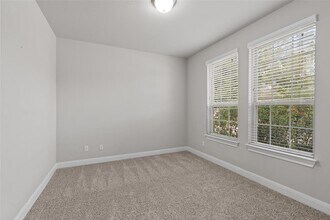 15601 Cabrillo Way in Austin, TX - Building Photo - Building Photo