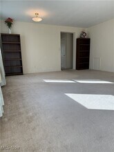 13781 Cedar Rd in South Euclid, OH - Building Photo - Building Photo