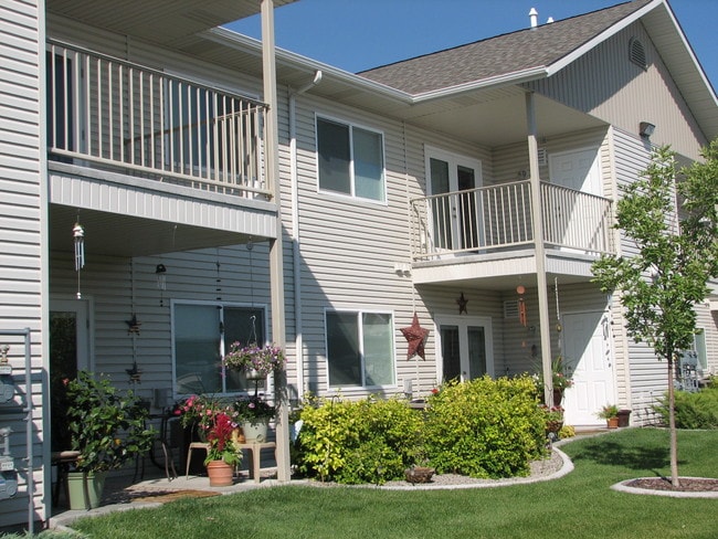 Rosslare Senior Apartments in Idaho Falls, ID - Building Photo - Building Photo