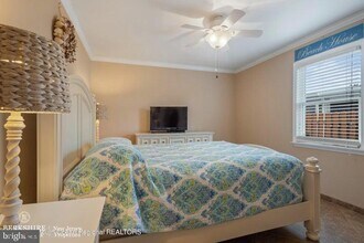 347 NJ-35 in Mantoloking, NJ - Building Photo - Building Photo