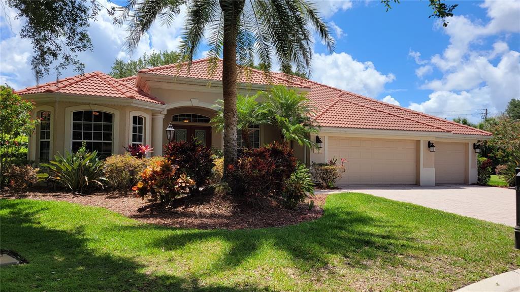 3710 Eagle Hammock Dr in Sarasota, FL - Building Photo