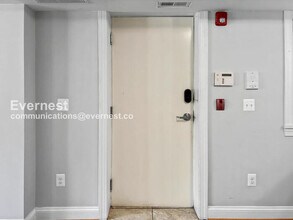 2438 Callow Ave in Baltimore, MD - Foto de edificio - Building Photo