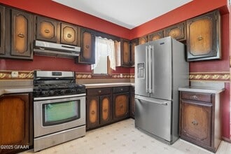 322 N 7th St in Grand Forks, ND - Building Photo - Building Photo