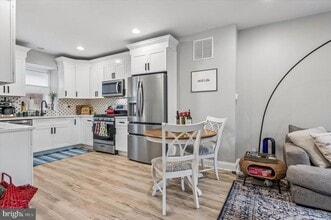 137 Vassar St in Philadelphia, PA - Building Photo - Building Photo