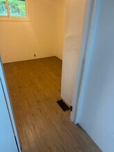 8524 SE 28th Ave in Milwaukie, OR - Foto de edificio - Building Photo