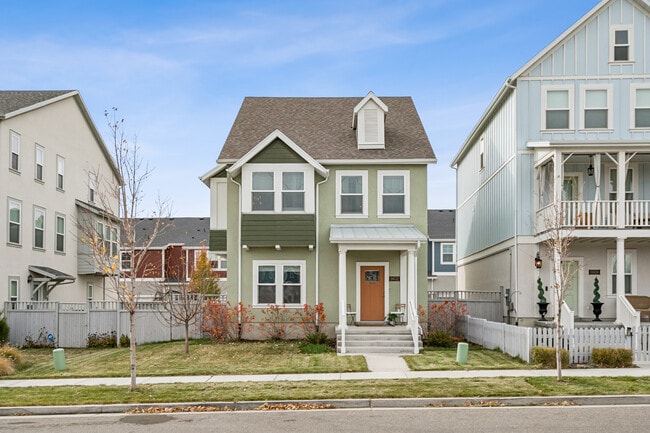 property at 11632 S Skyward Rd