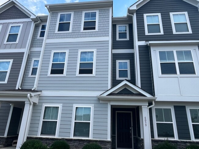 property at 6039 Kayton St