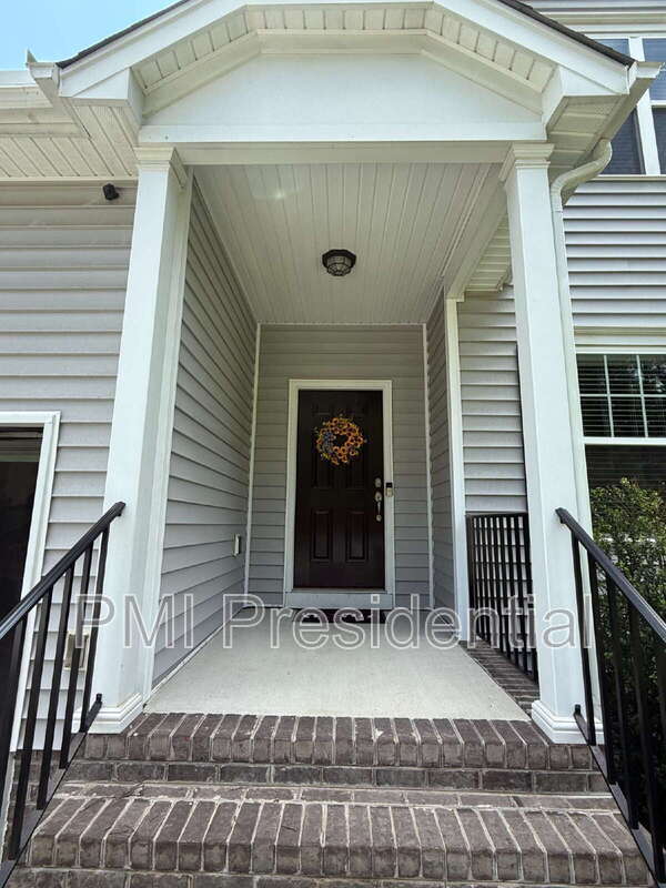 7044 Hepworth Dr in Henrico, VA - Building Photo - Building Photo